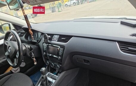 Skoda Octavia, 2014 год, 1 450 000 рублей, 8 фотография