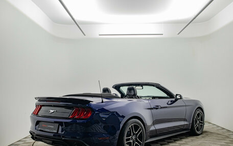 Ford Mustang VI рестайлинг, 2020 год, 3 800 000 рублей, 10 фотография