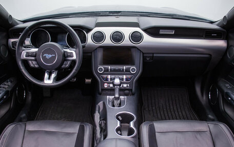 Ford Mustang VI рестайлинг, 2020 год, 3 800 000 рублей, 16 фотография