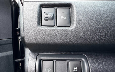 Toyota Camry, 2017 год, 2 120 000 рублей, 10 фотография