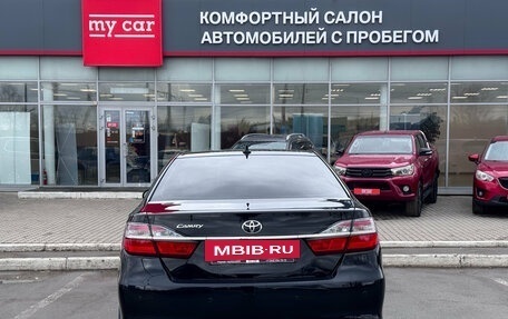 Toyota Camry, 2017 год, 2 120 000 рублей, 5 фотография