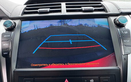 Toyota Camry, 2017 год, 2 120 000 рублей, 18 фотография