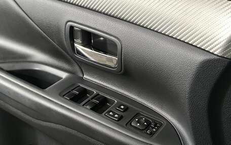 Mitsubishi Outlander III рестайлинг 3, 2014 год, 1 600 000 рублей, 9 фотография