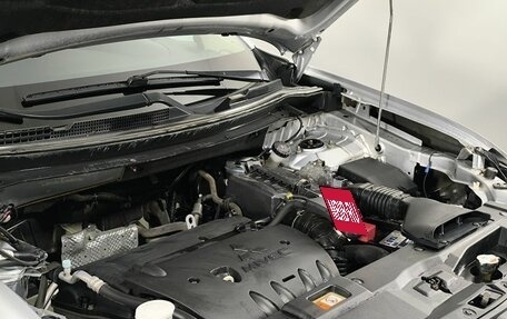 Mitsubishi Outlander III рестайлинг 3, 2014 год, 1 600 000 рублей, 18 фотография