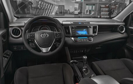 Toyota RAV4, 2015 год, 1 749 000 рублей, 7 фотография