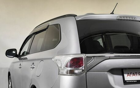 Mitsubishi Outlander III рестайлинг 3, 2014 год, 1 600 000 рублей, 20 фотография