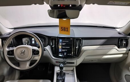 Volvo XC60 II, 2020 год, 3 750 000 рублей, 11 фотография