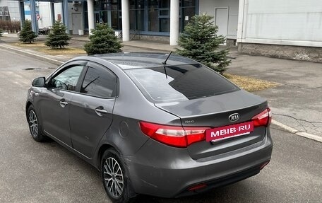 KIA Rio III рестайлинг, 2015 год, 385 000 рублей, 10 фотография