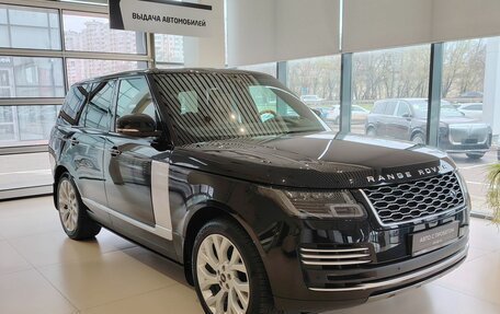 Land Rover Range Rover IV рестайлинг, 2019 год, 6 690 000 рублей, 3 фотография