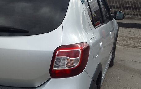 Renault Sandero II рестайлинг, 2018 год, 1 200 000 рублей, 3 фотография