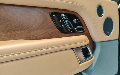 Land Rover Range Rover IV рестайлинг, 2019 год, 6 690 000 рублей, 21 фотография