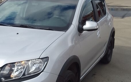 Renault Sandero II рестайлинг, 2018 год, 1 200 000 рублей, 8 фотография