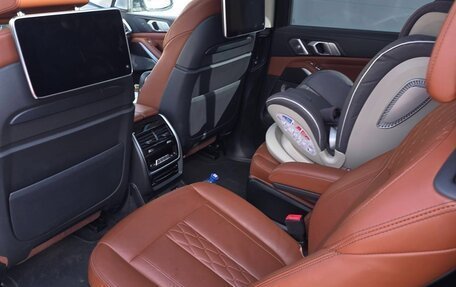 BMW X7, 2021 год, 9 700 000 рублей, 14 фотография