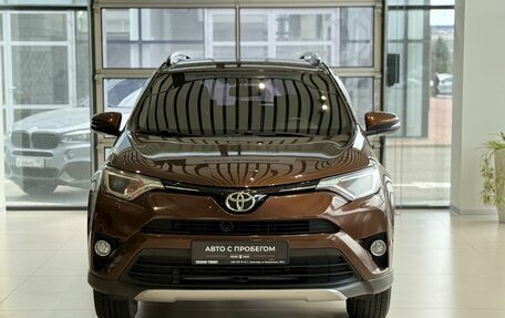 Toyota RAV4, 2017 год, 2 130 000 рублей, 2 фотография