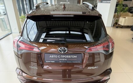 Toyota RAV4, 2017 год, 2 130 000 рублей, 6 фотография