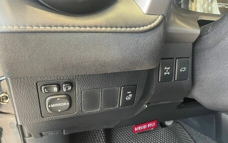 Toyota RAV4, 2016 год, 2 490 000 рублей, 9 фотография