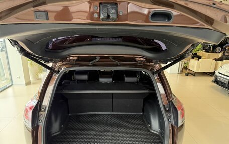 Toyota RAV4, 2017 год, 2 130 000 рублей, 14 фотография