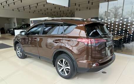 Toyota RAV4, 2017 год, 2 130 000 рублей, 7 фотография