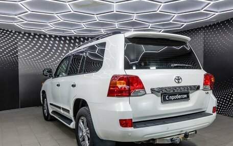 Toyota Land Cruiser 200, 2015 год, 4 095 000 рублей, 4 фотография