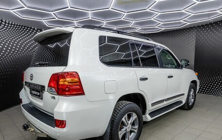 Toyota Land Cruiser 200, 2015 год, 4 095 000 рублей, 2 фотография