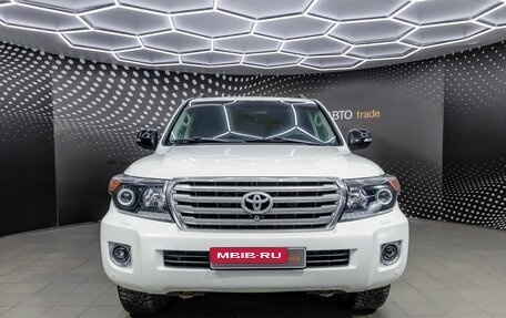 Toyota Land Cruiser 200, 2015 год, 4 095 000 рублей, 7 фотография