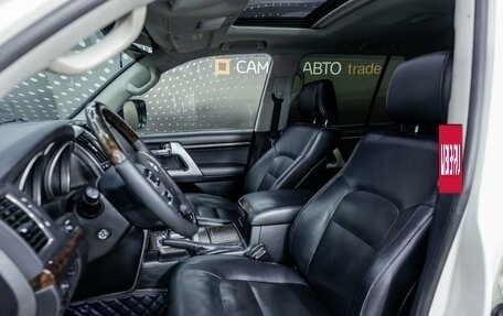 Toyota Land Cruiser 200, 2015 год, 4 095 000 рублей, 21 фотография