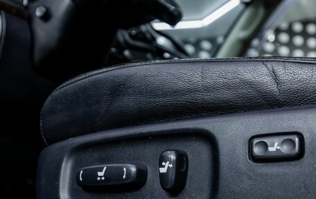 Toyota Land Cruiser 200, 2015 год, 4 095 000 рублей, 22 фотография