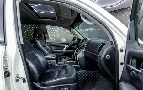 Toyota Land Cruiser 200, 2015 год, 4 095 000 рублей, 30 фотография