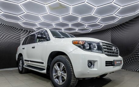 Toyota Land Cruiser 200, 2015 год, 4 095 000 рублей, 35 фотография