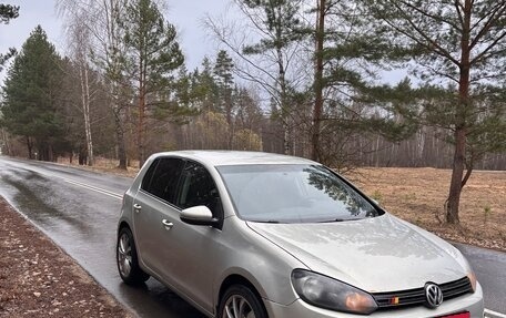 Volkswagen Golf VI, 2011 год, 643 000 рублей, 1 фотография