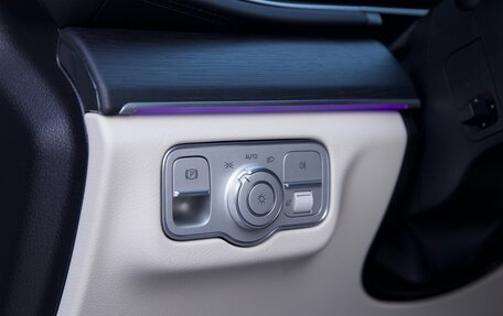 Mercedes-Benz GLE, 2025 год, 15 750 000 рублей, 18 фотография