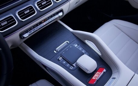 Mercedes-Benz GLE, 2025 год, 15 750 000 рублей, 22 фотография