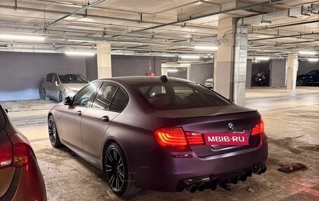 BMW 5 серия, 2016 год, 2 490 000 рублей, 3 фотография