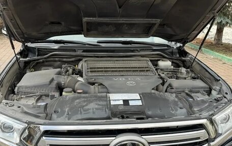 Toyota Land Cruiser 200, 2016 год, 7 500 000 рублей, 10 фотография