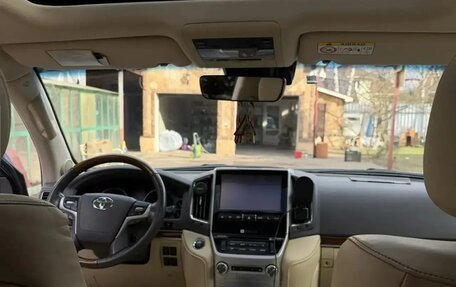 Toyota Land Cruiser 200, 2016 год, 7 500 000 рублей, 12 фотография