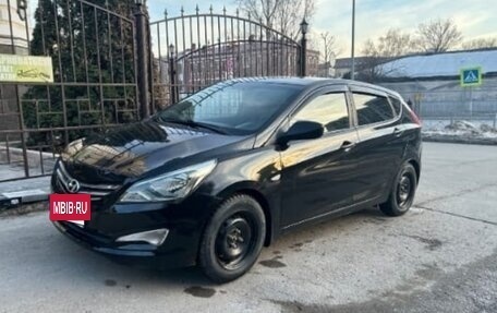 Hyundai Solaris II рестайлинг, 2014 год, 625 000 рублей, 2 фотография