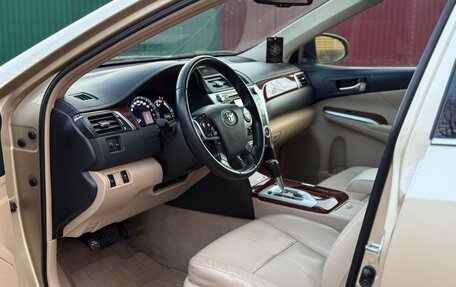 Toyota Camry, 2012 год, 1 370 000 рублей, 18 фотография