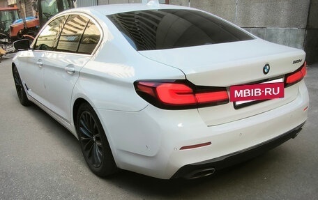 BMW 5 серия, 2021 год, 4 800 000 рублей, 4 фотография