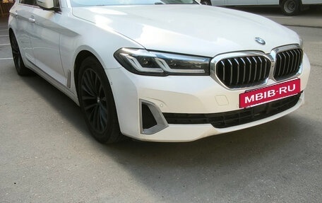 BMW 5 серия, 2021 год, 4 800 000 рублей, 8 фотография