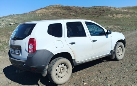 Renault Duster I рестайлинг, 2013 год, 765 000 рублей, 2 фотография