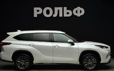 Toyota Highlander, 2025 год, 5 900 000 рублей, 5 фотография