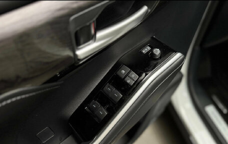 Toyota Highlander, 2025 год, 5 900 000 рублей, 11 фотография