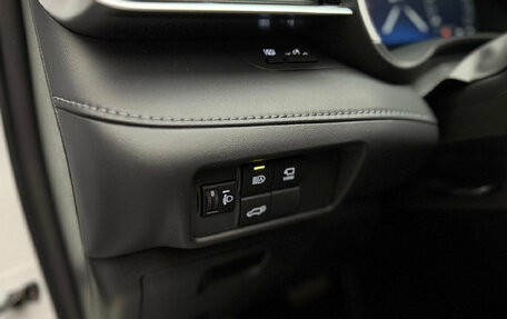 Toyota Highlander, 2025 год, 5 900 000 рублей, 16 фотография