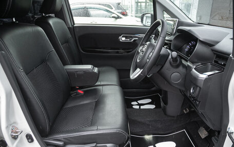 Daihatsu Move VI рестайлинг, 2019 год, 888 000 рублей, 14 фотография