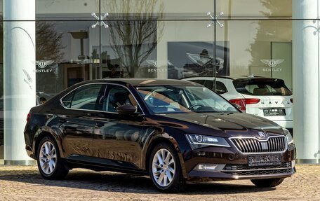 Skoda Superb III рестайлинг, 2018 год, 1 545 000 рублей, 3 фотография