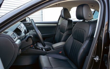 Skoda Superb III рестайлинг, 2018 год, 1 545 000 рублей, 11 фотография