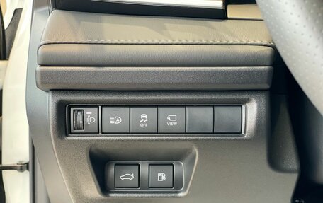 Toyota Camry, 2025 год, 4 450 000 рублей, 10 фотография