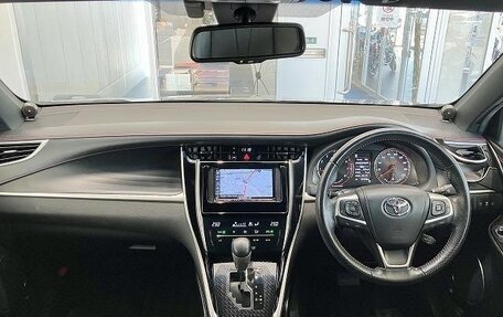 Toyota Harrier, 2018 год, 2 550 000 рублей, 10 фотография