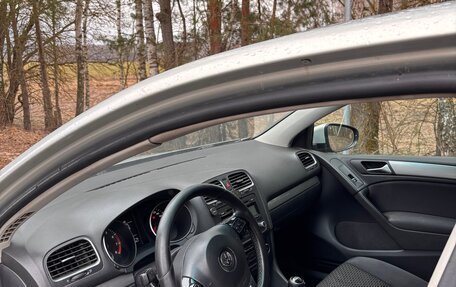 Volkswagen Golf VI, 2011 год, 643 000 рублей, 5 фотография