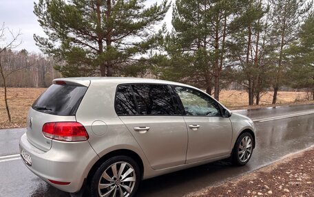 Volkswagen Golf VI, 2011 год, 643 000 рублей, 2 фотография